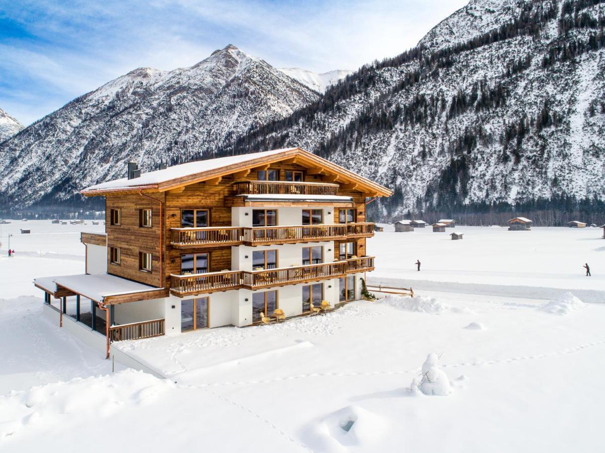 Naturparkgut Holzgau Εξωτερικό φωτογραφία